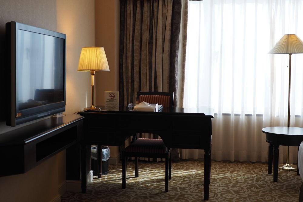 Hotel Kingdom Гаосюн Екстер'єр фото