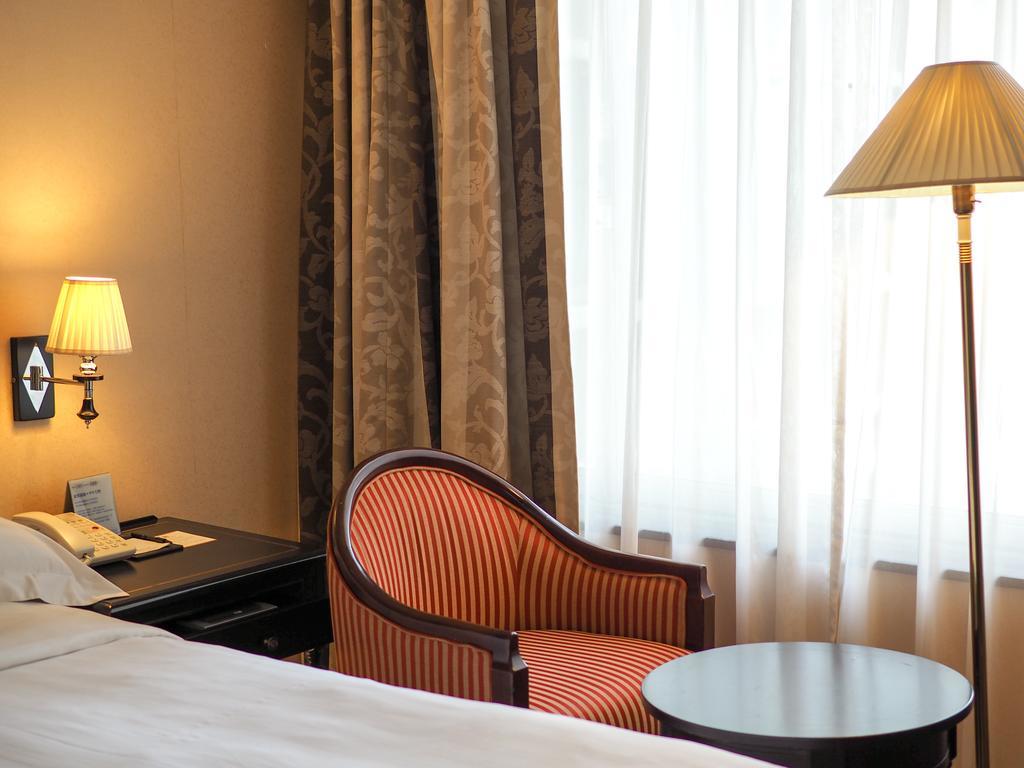 Hotel Kingdom Гаосюн Екстер'єр фото